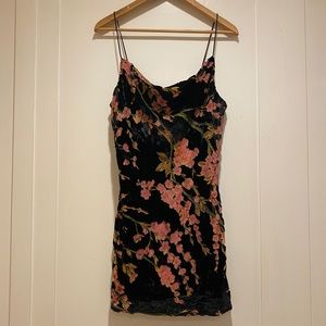 Black mini dress with flower details